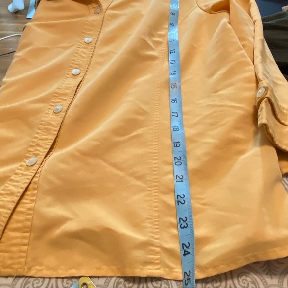 First Issue Liz Claiborne Mustard Button-Down Shirt Work Office Large L Collared - Picture 3 of 8